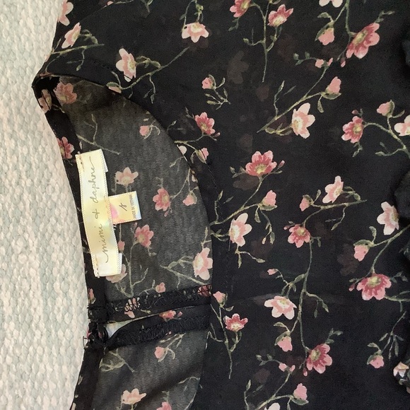 Romantic Floral Dress - Picture 8 of 9